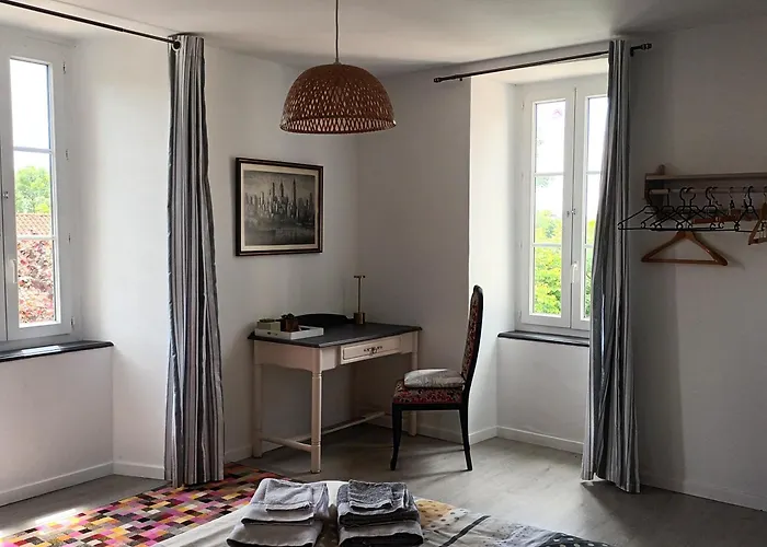 Le Relais Du Fraysse - D'hotes Bed & Breakfast Le Fraysse